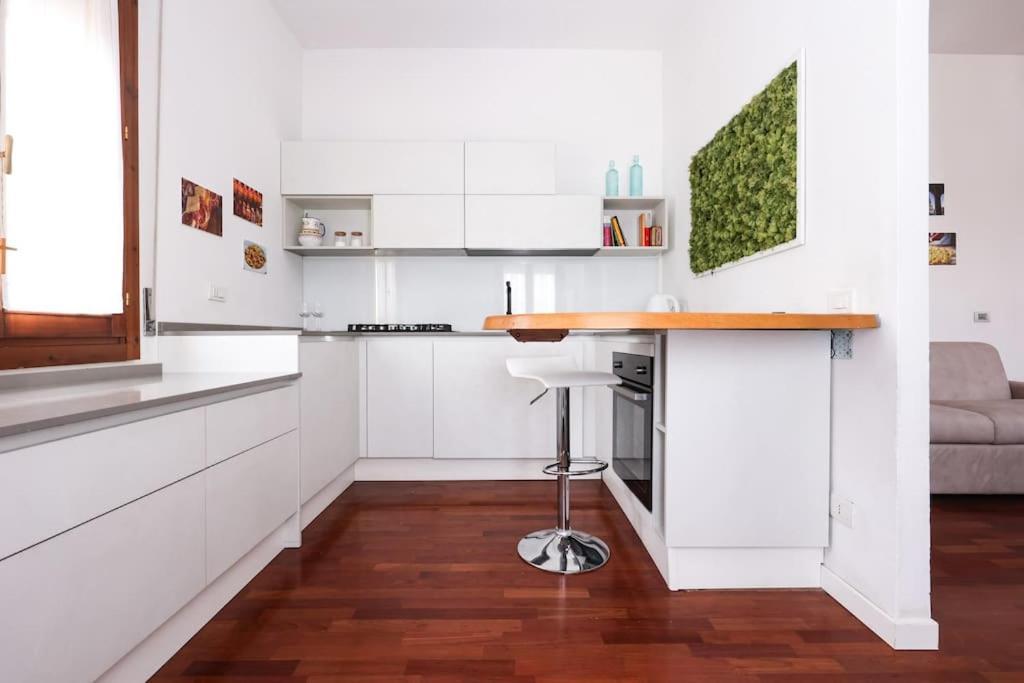 Modena Visit Apartment Екстер'єр фото