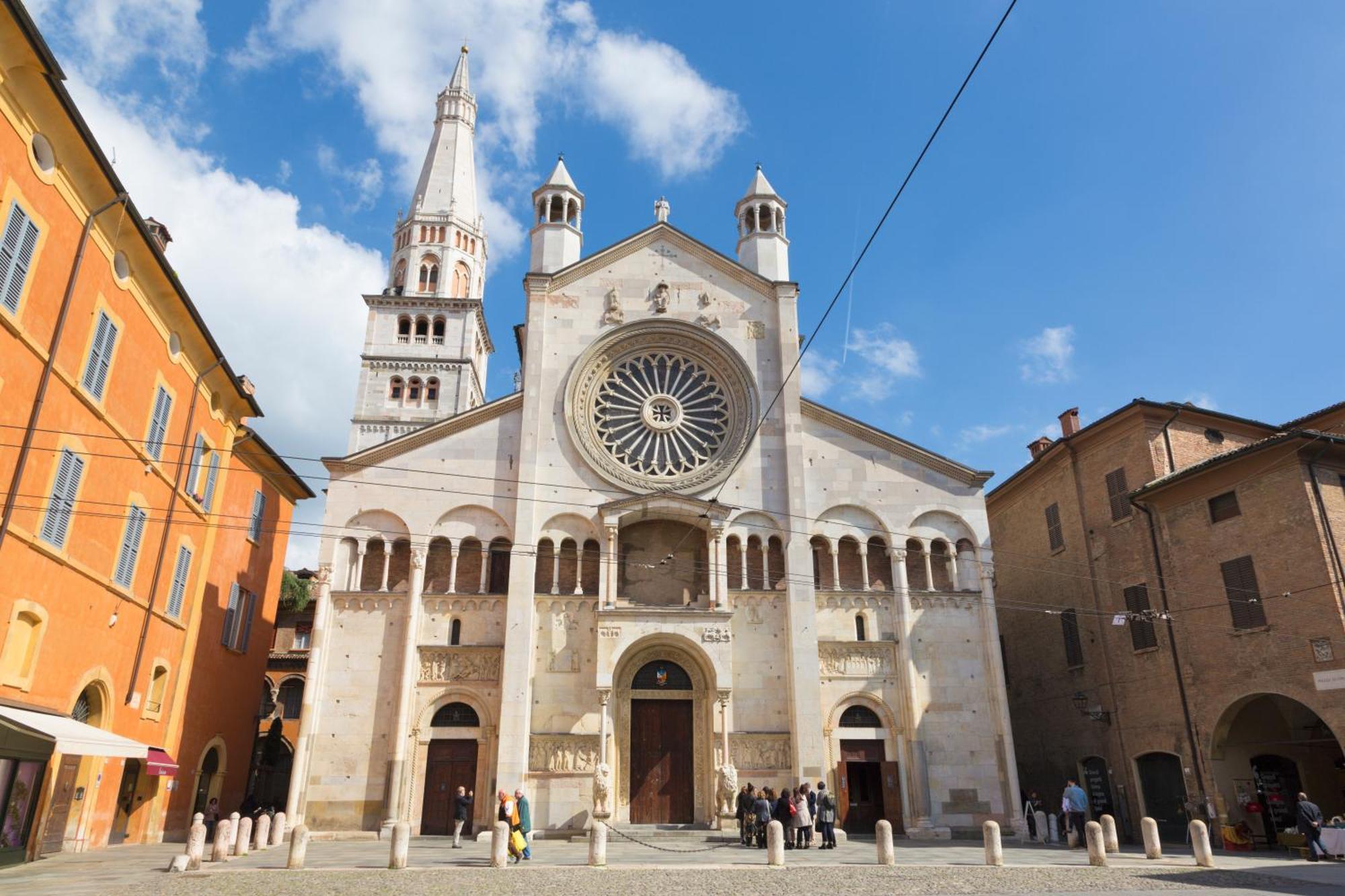 Modena Visit Apartment Екстер'єр фото