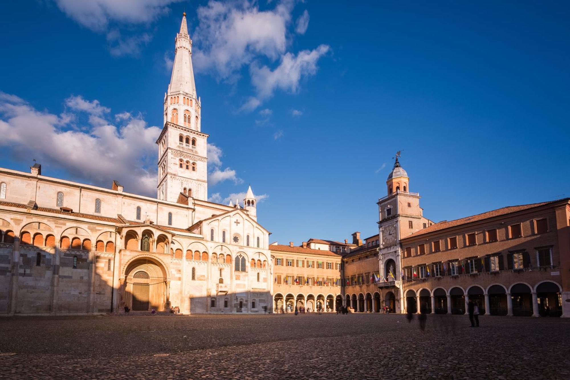 Modena Visit Apartment Екстер'єр фото