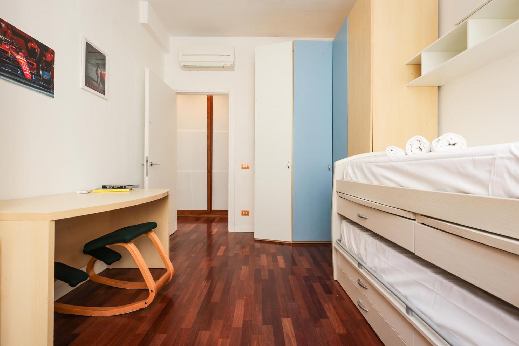 Modena Visit Apartment Екстер'єр фото